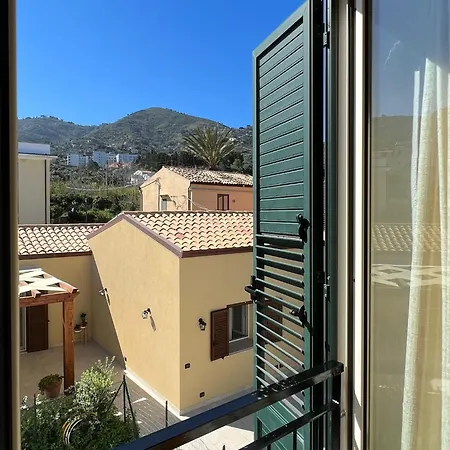 Casa Scirocco Vista Mare アパート